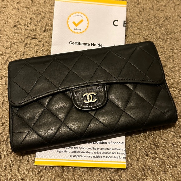 Chanel Classic Flap Long Wallet Quilted Black with COA - Picture 1 of 11